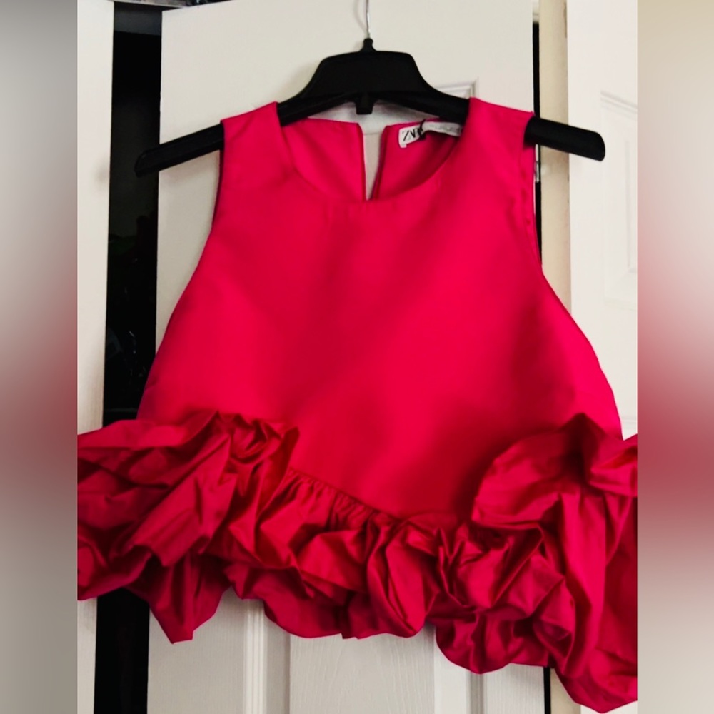 Zara limited edition voluminous fuchsia pink top